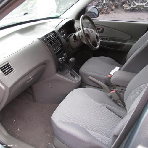 This is Actual photo of  fits 2004~ 2010 Hyundai tucson