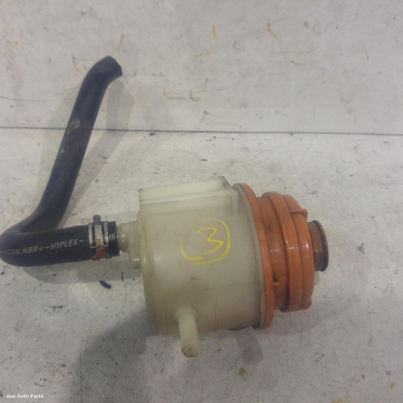 Power Steering Reservoir For Suzuki Grand Vitara 1999-2005 & XL-7 2002-2005 – 2.5L 2.7L V6 With Cap