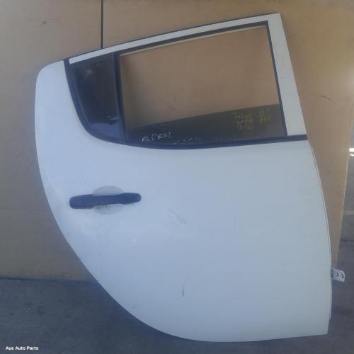 door/sliding rear right