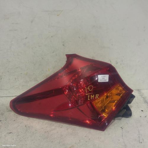 taillight left