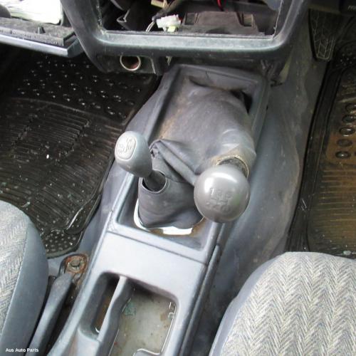 This is Actual photo of  fits 1997~ 2005 Toyota hilux