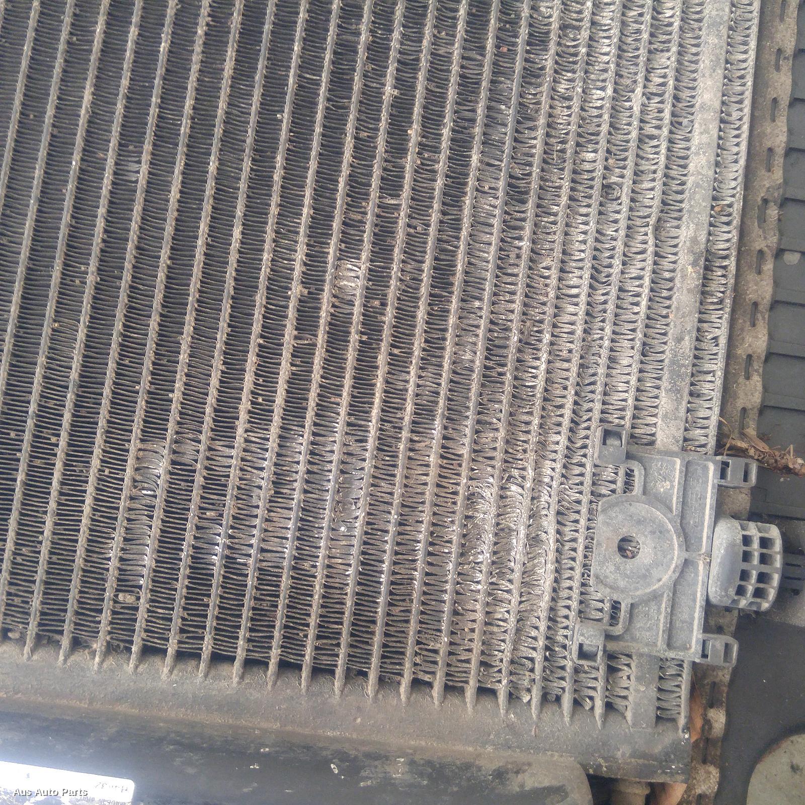 109946, Used aircon condenser for 2007 commodore ve si, 08/0608/10