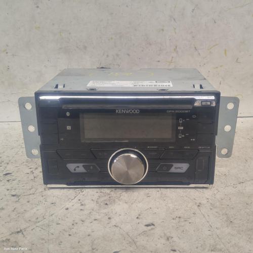 stereo/head unit