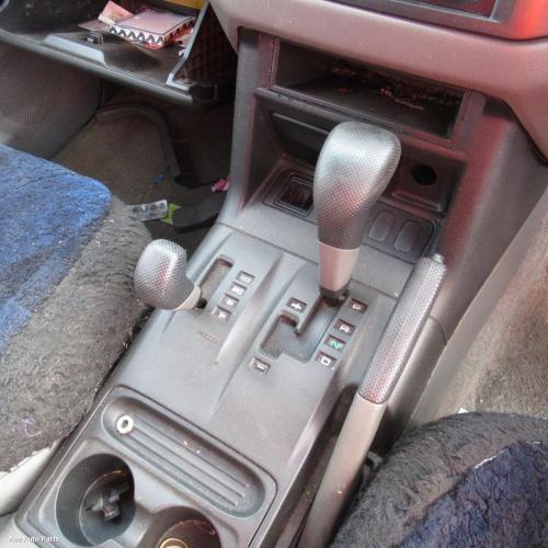 This is Actual photo of  fits 2000~ 2002 Mitsubishi pajero