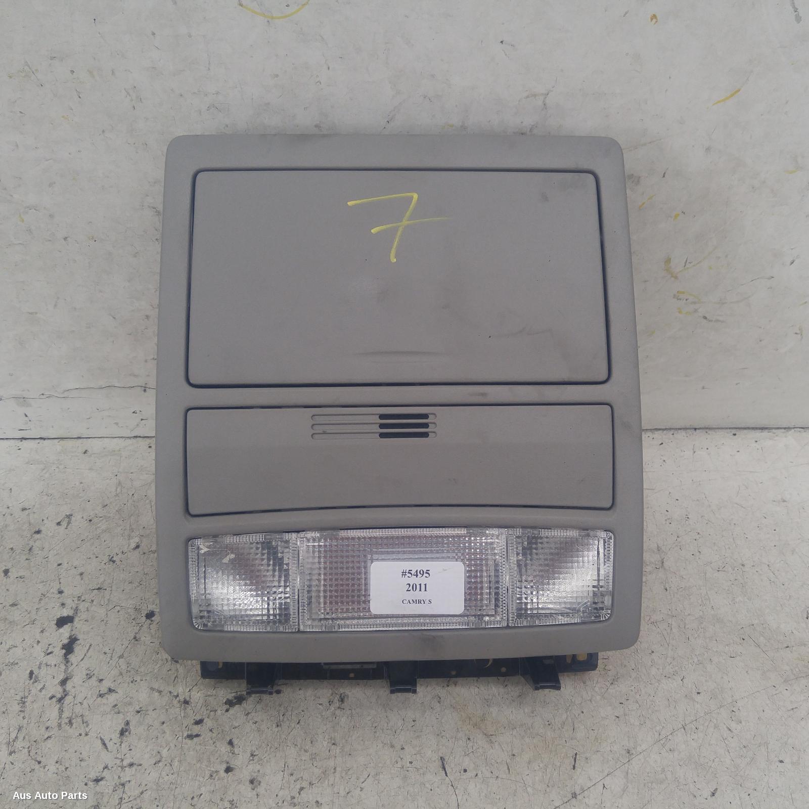 Camry Courtesy Light 2006-2011 front,acv40,06/06-11/11 00005495 #114018