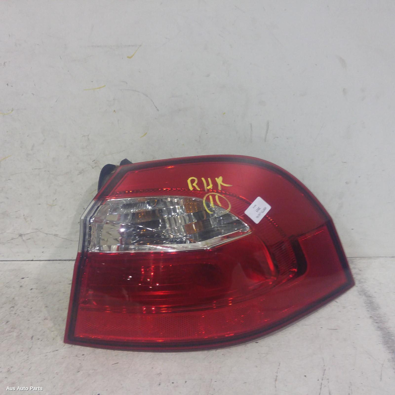 Rio Taillight Right 2011-2016 ub,in body,3dr/5dr hatch,standard type,08/11-11/16 00005575 #114215