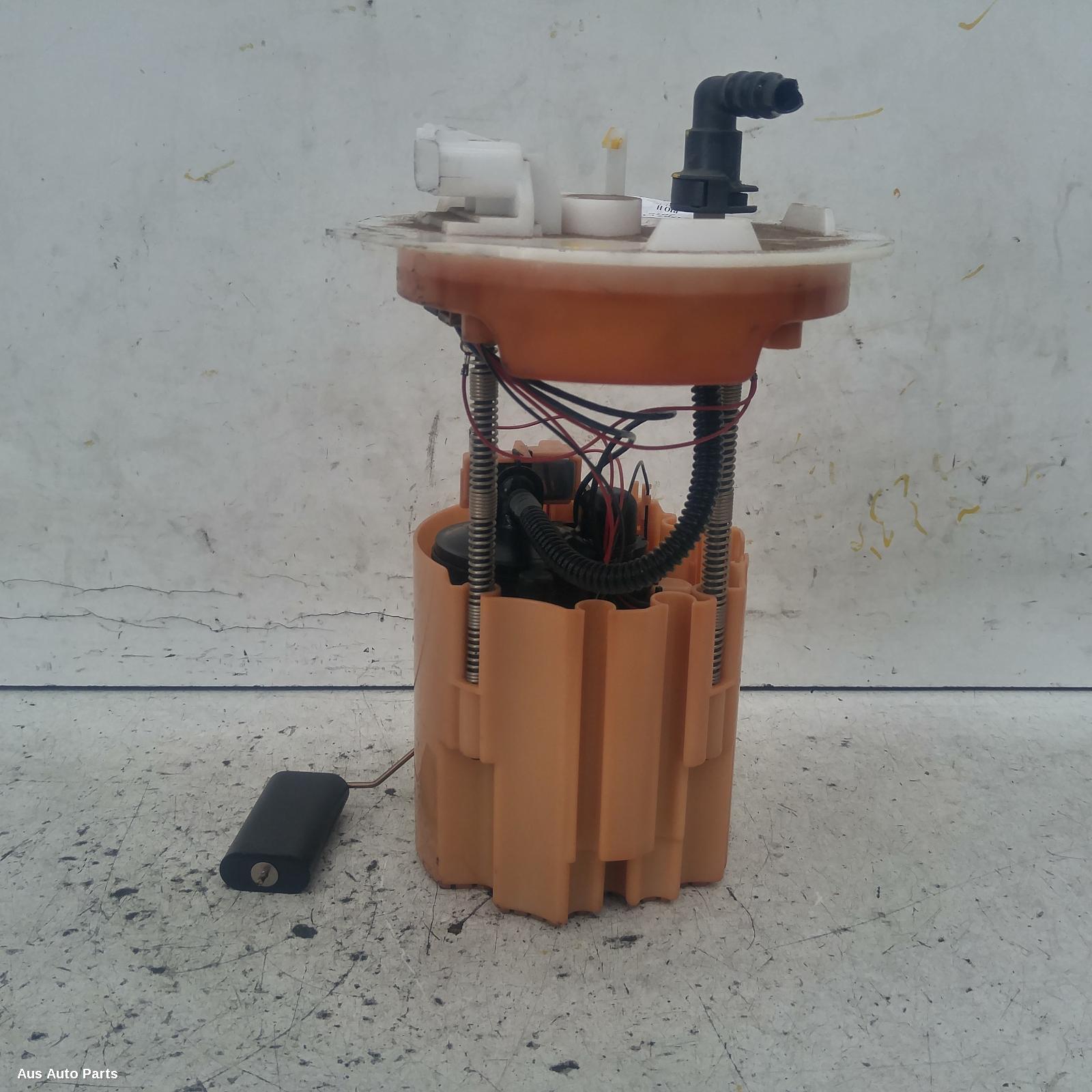 118462, Used fuel sending unit for 2010 Rio jb 08/0507/11