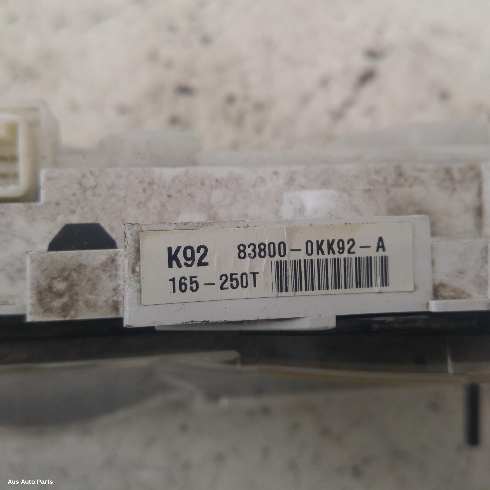 Hilux Instrument Cluster 2005-2011 petrol,2.7,workmate,03/05-06/11 partwh #118640