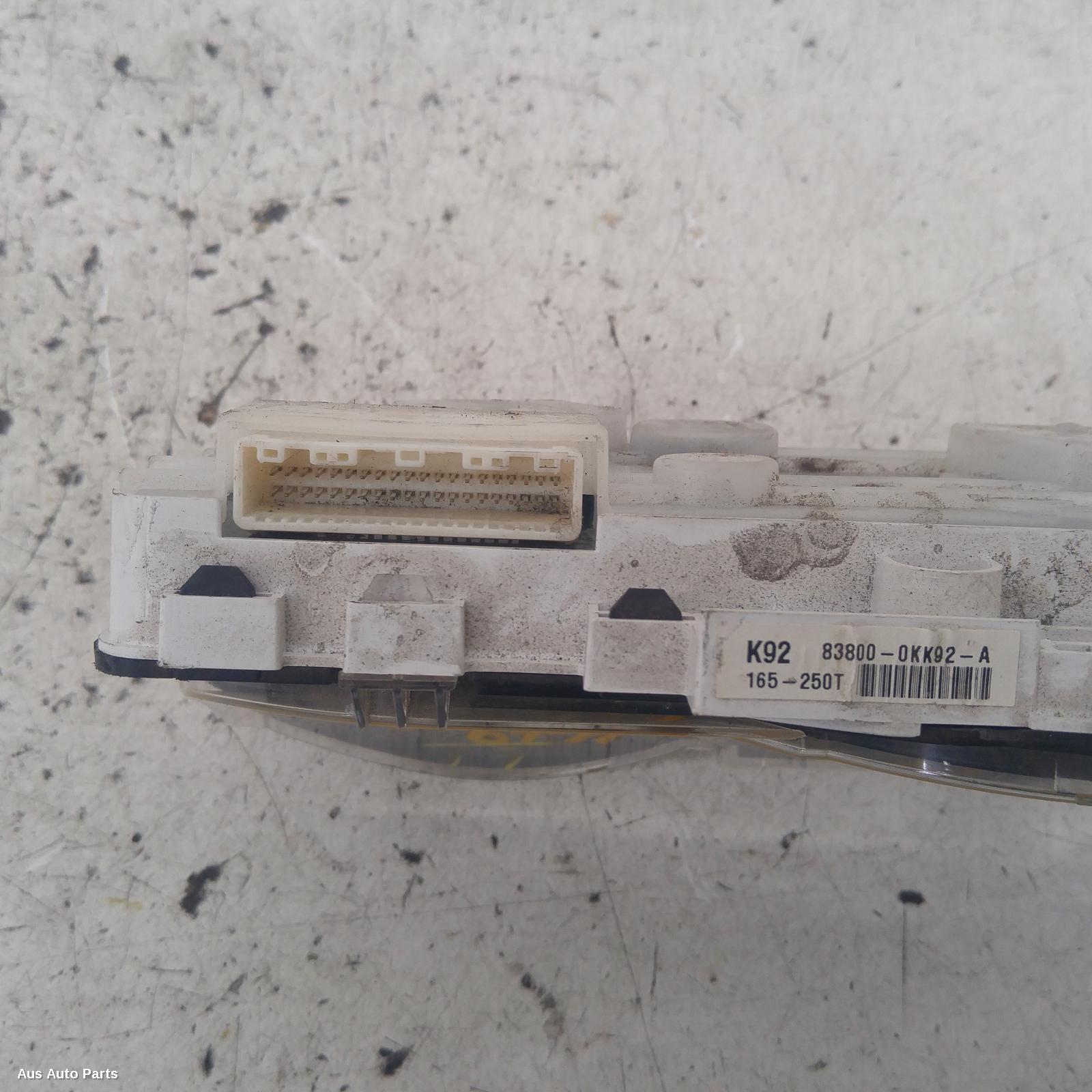 Hilux Instrument Cluster 2005-2011 petrol,2.7,workmate,03/05-06/11 partwh #118655