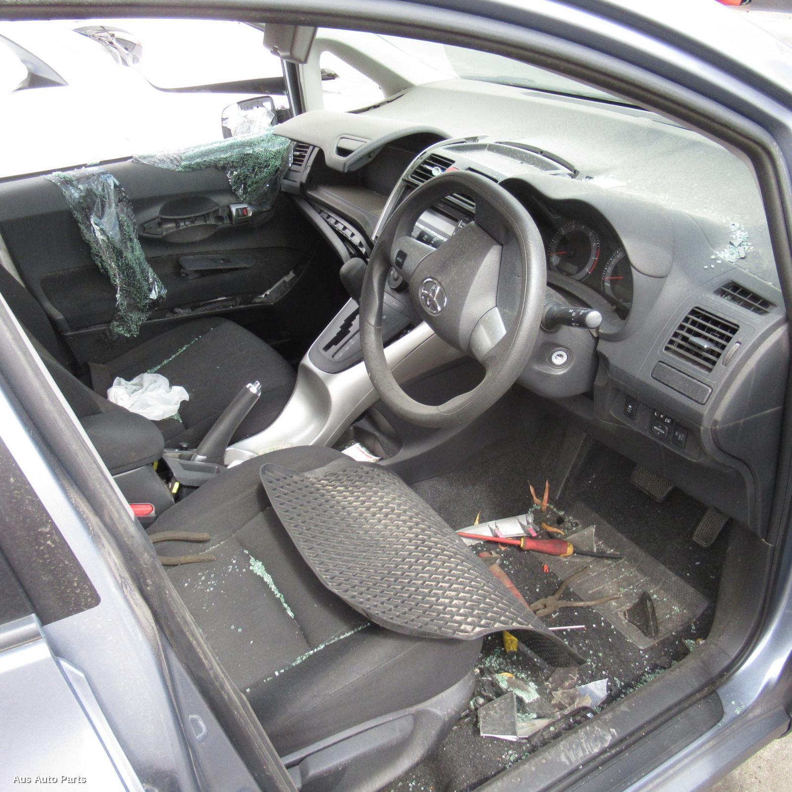 Corolla Steering Wheel 2009-2013 vinyl,zre152r,hatch,11/09-12/13 00005631 #120112