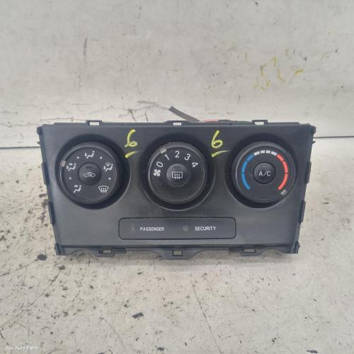 heater/aircon controls