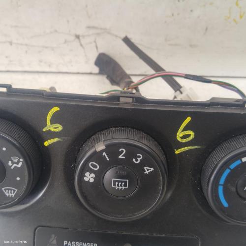 heater/aircon controls