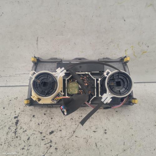 heater/aircon controls