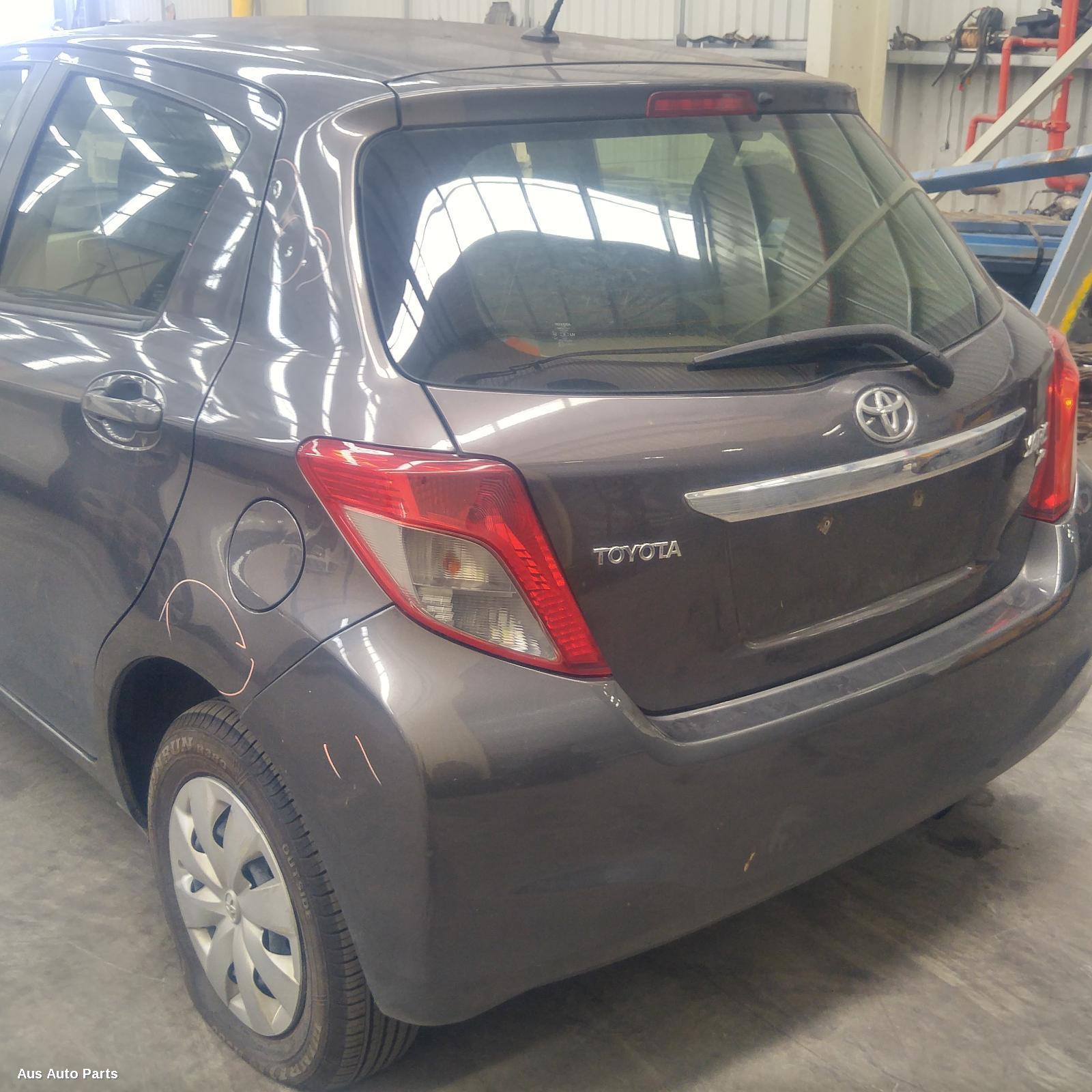 121108, Used bumper rear for 2014 yaris ncp13, hatch, yr/yrs/yrx, 11