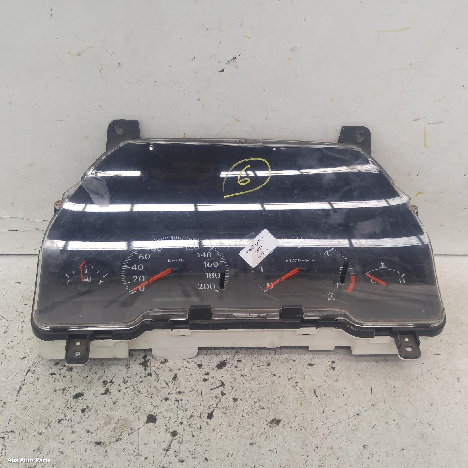 122719, Used instrument cluster for 1999 patrol petrol, manual t/m