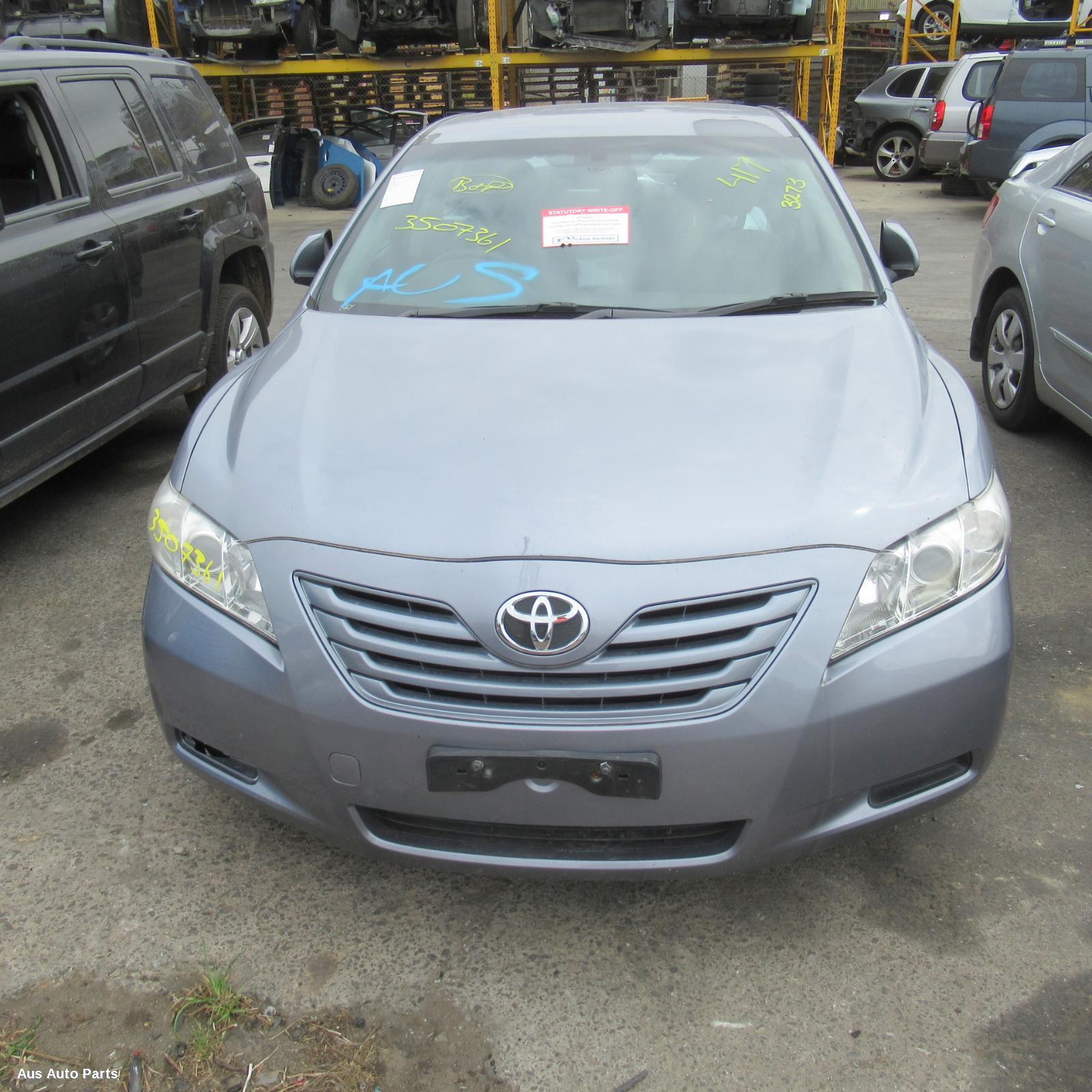 Toyota camry acv40