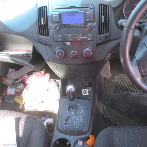 This is Actual photo of  fits 2009~ 2012 Hyundai i30