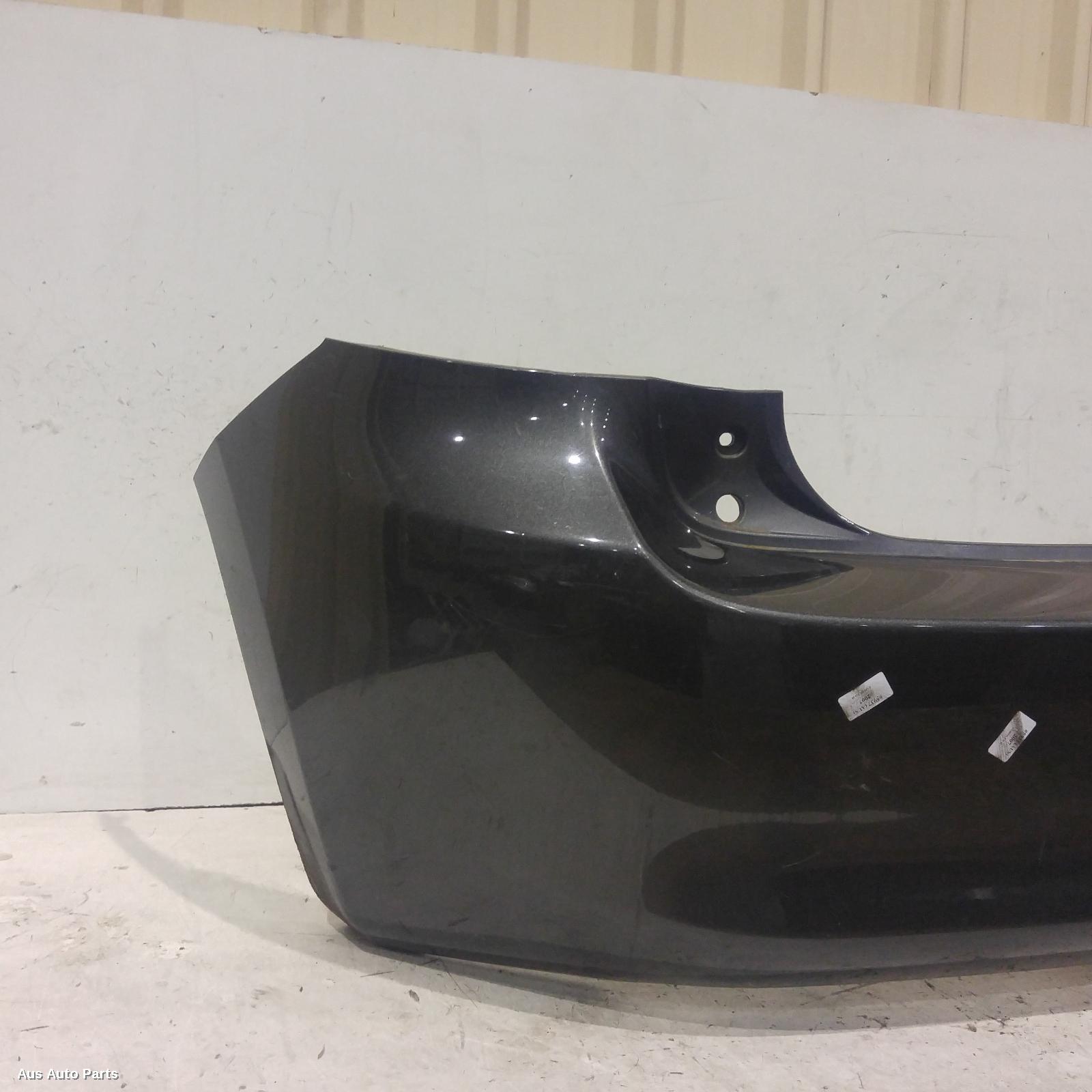 #124054, Used bumper rear for 2007 Corolla| zre152r, hatch, non park ...