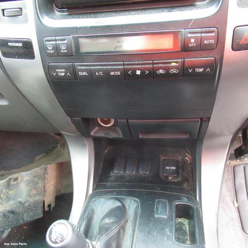 This is Actual photo of  fits 2003~ 2009 Toyota prado