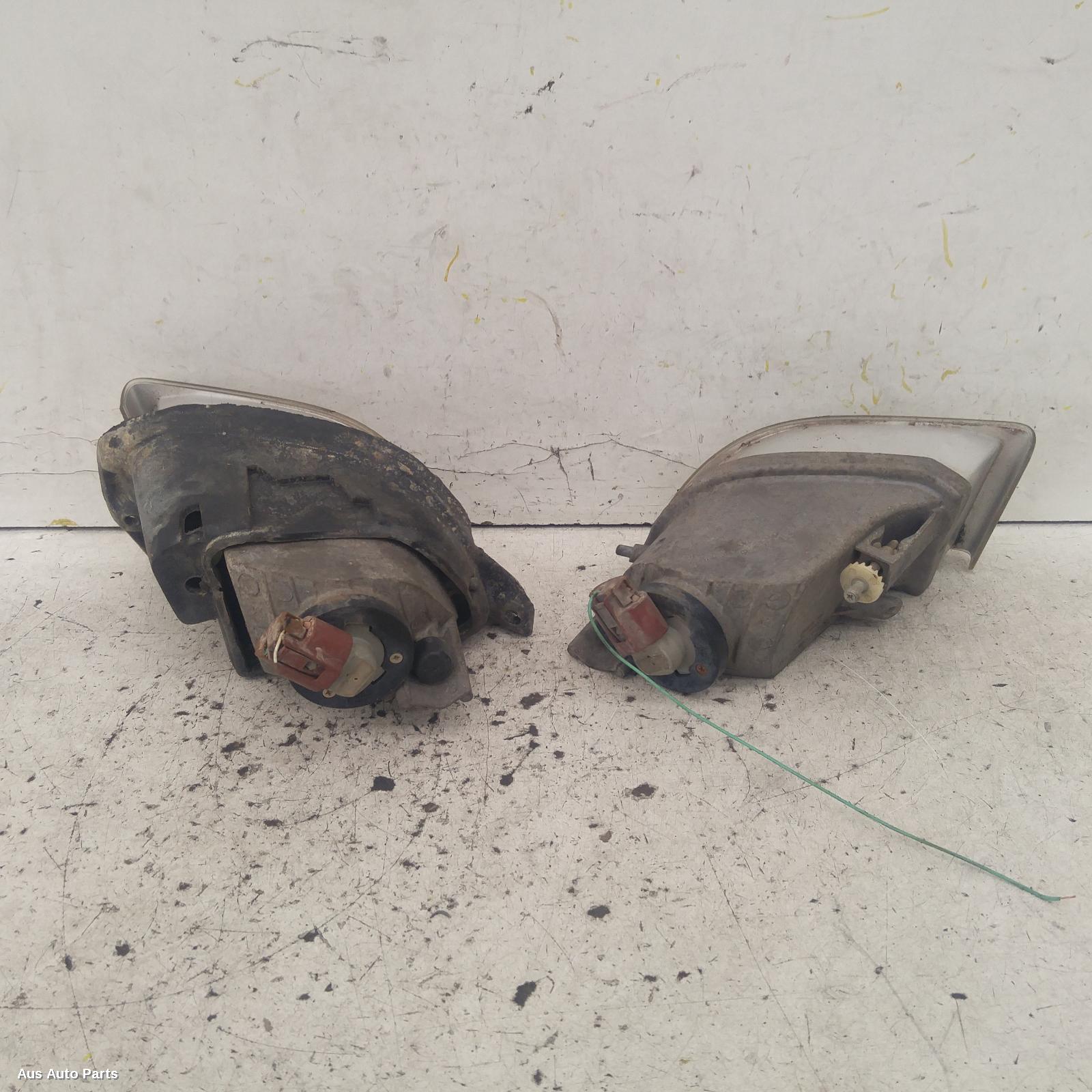 Prado Indicator/fog/side Right 2003-2009 bumper foglamp,120 series,02/03-10/09 00005994 #125644