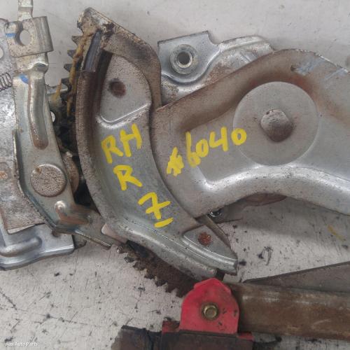 window regulator/motor rear right