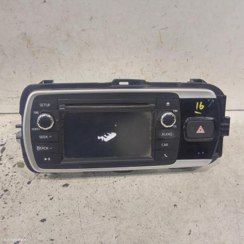 stereo/head unit