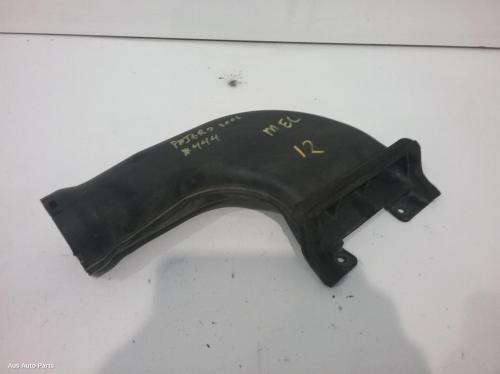 air cleaner duct/hose