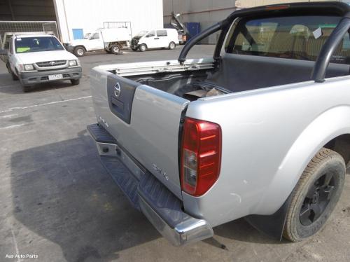 This is Actual photo of  fits 2005~ 2015 Nissan navara