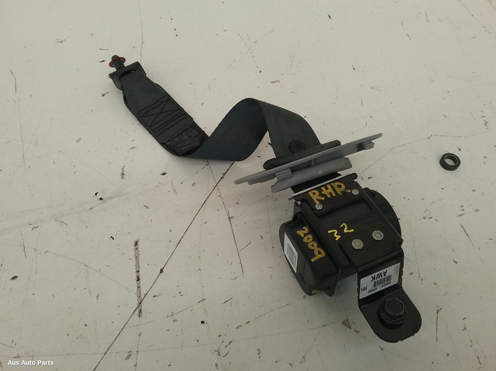 Sportage Seat Belt Stalk 2005-2010 rh rear seat belt only,km,05/05-06/10 00001349 #20112