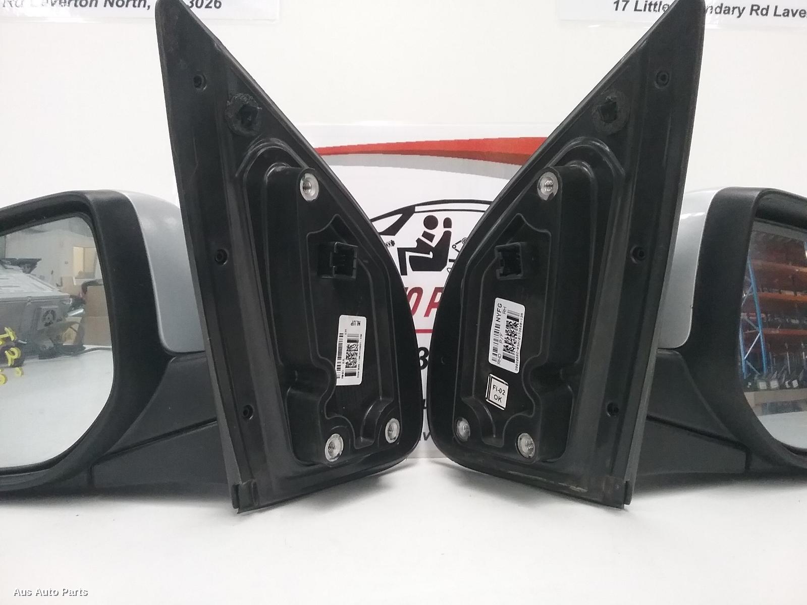 I20 Door Mirror Right 2010-2015 pb,manual folding,non flasher type,07/10-12/15 xmirror #9244