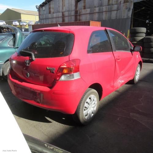 This is Actual photo of  fits 2005~ 2011 Toyota yaris