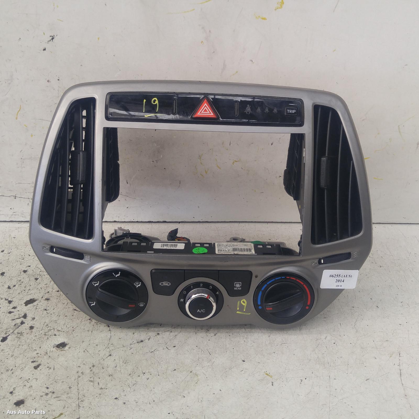 I20 Heater/aircon Controls 2012-2015 pb,non climate type,06/12-12/15 00006255 #128310