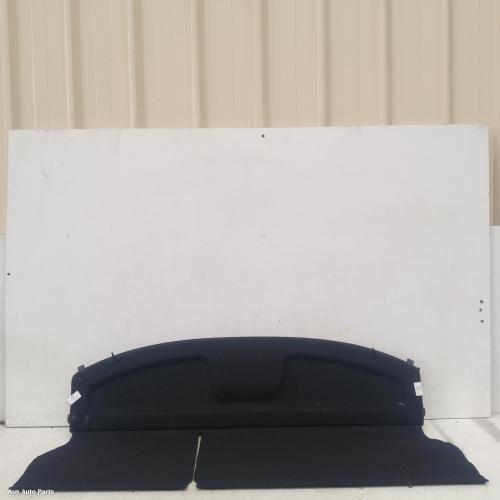 parcel shelf