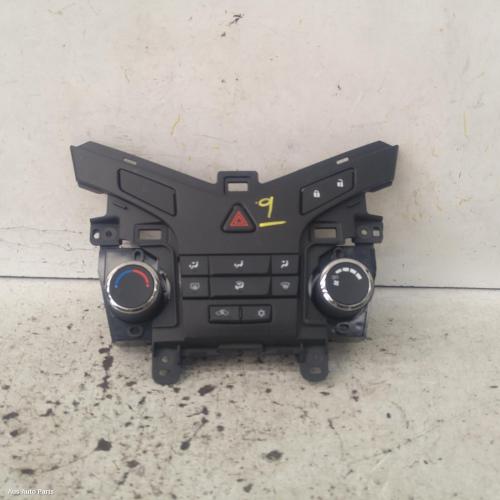 heater/aircon controls