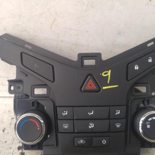 heater/aircon controls