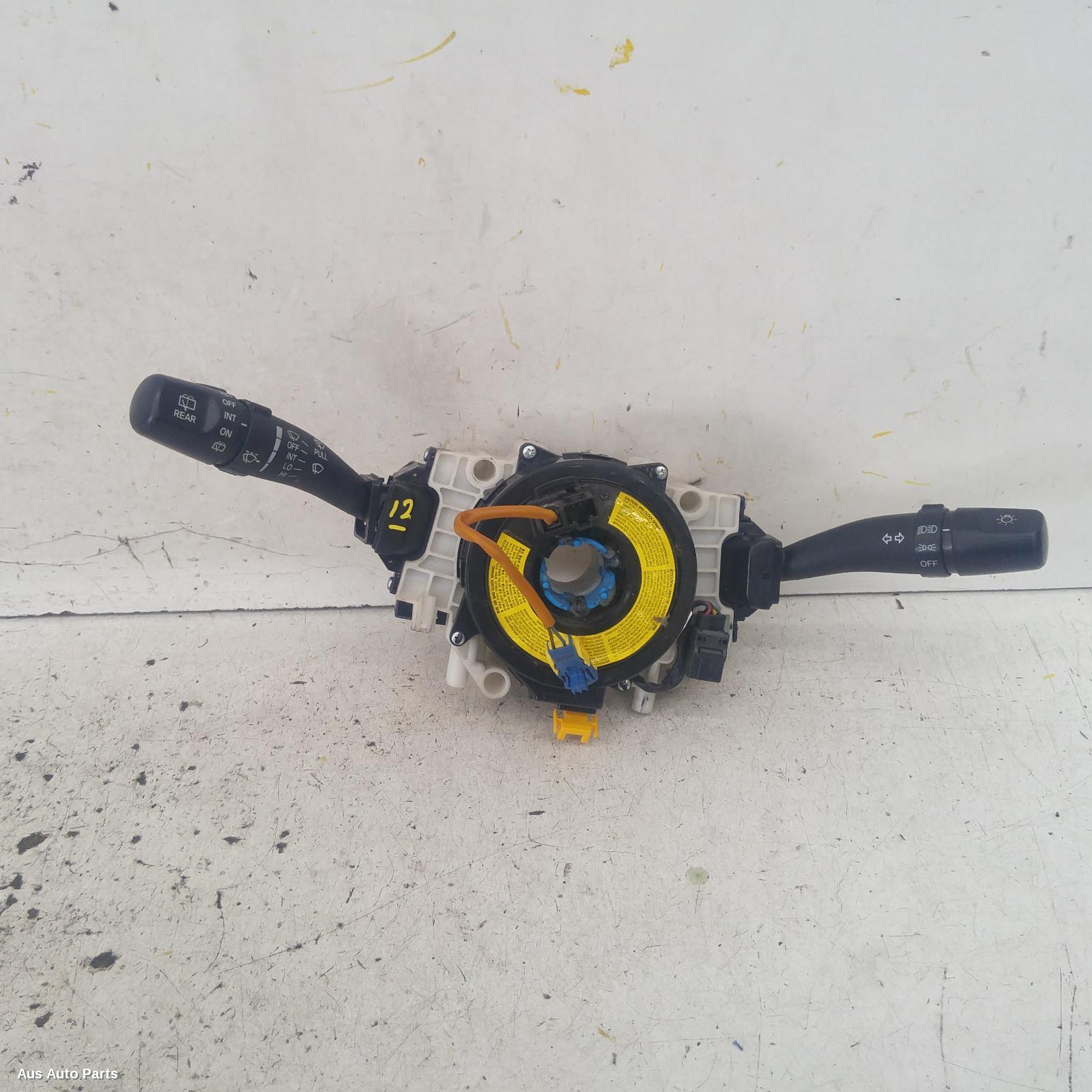 Tucson Combination Switch 2004-2010 flasher switch (non auto light type),08/04-01/10 00006381 #130147