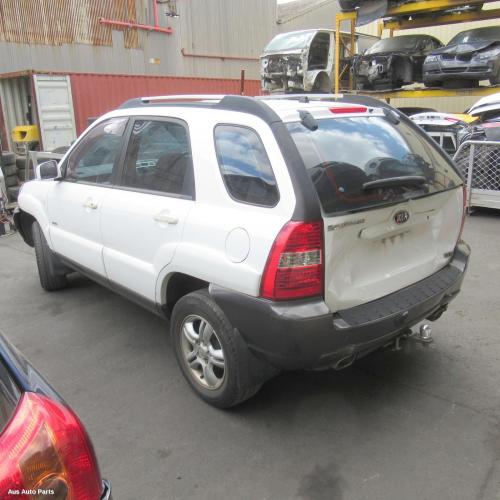 door/sliding rear left