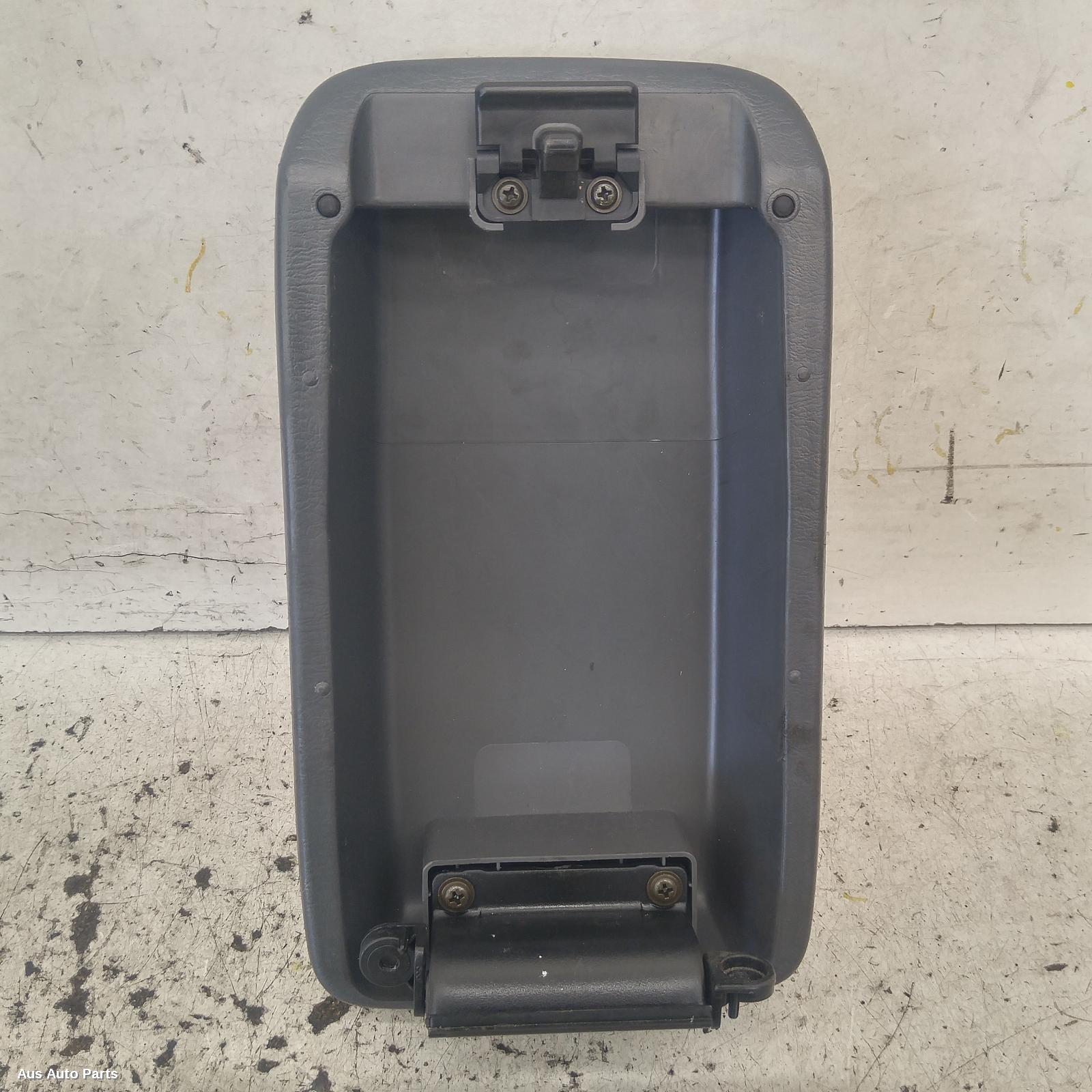 Corolla Console 2001-2007 zze122 12/01-06/07 00006496 #133547