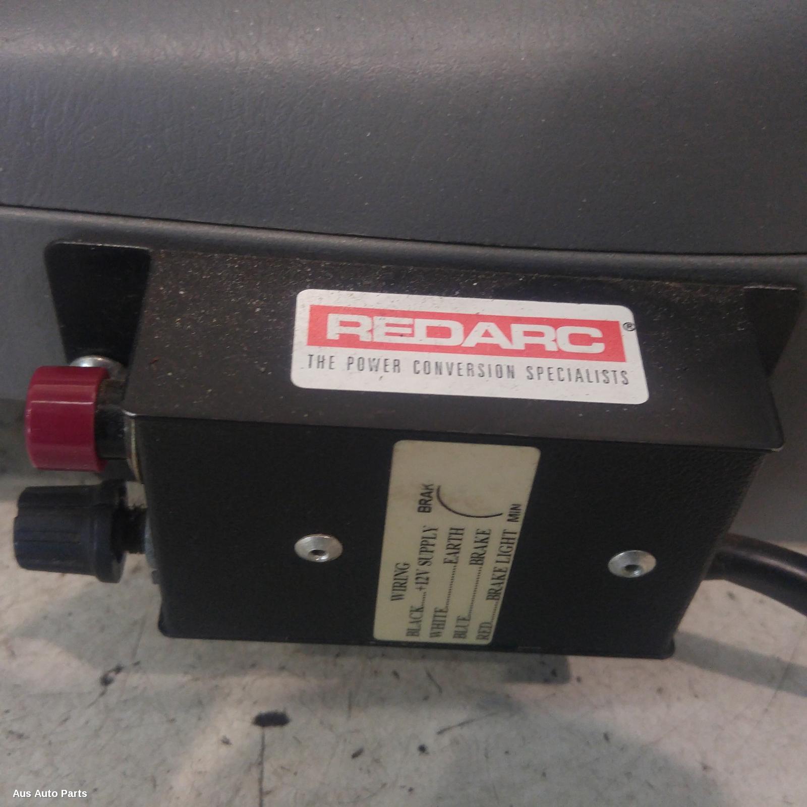 Hilux Console 2005-2011 manual t/m type,4wd,03/05-06/11 00006605 #136181