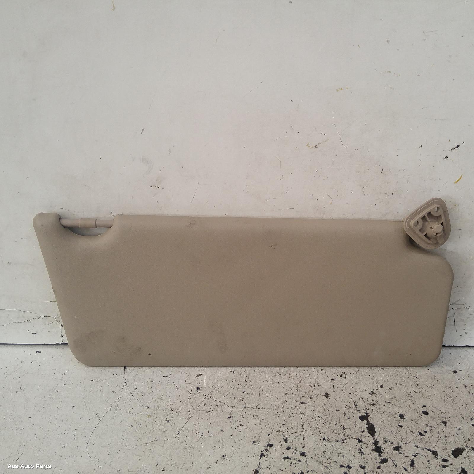 Camry Sunvisor 2002-2006 sk36,lh side,standard type,08/02-05/06 00006126 #136810