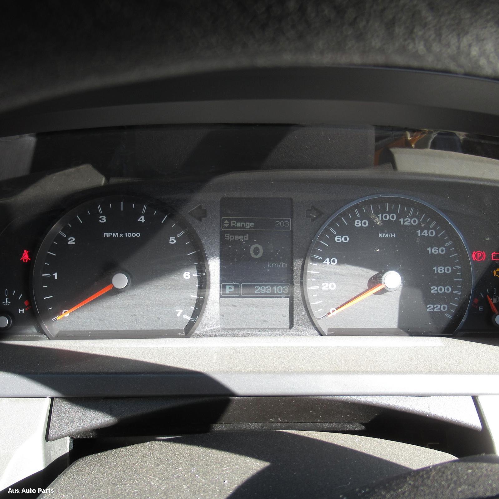 139892, Used instrument cluster for 2010 falcon fg, instrument