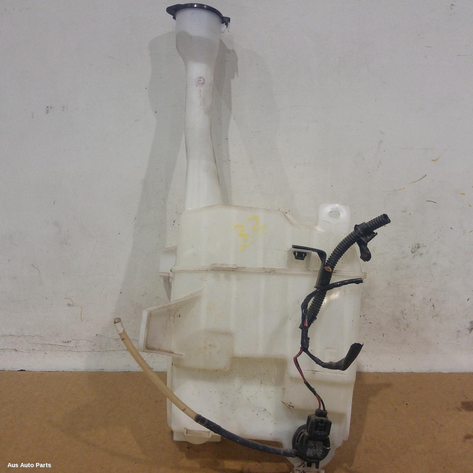 Camry Washer Bottle 2006-2011 acv40/ahv40,06/06-11/11 00006784 #140049