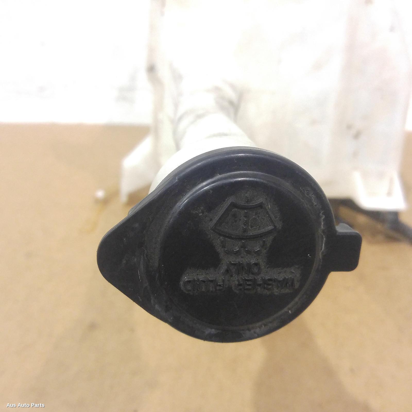 Camry Washer Bottle 2006-2011 acv40/ahv40,06/06-11/11 00006784 #140049