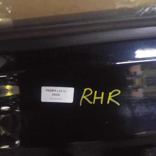 door/sliding rear right