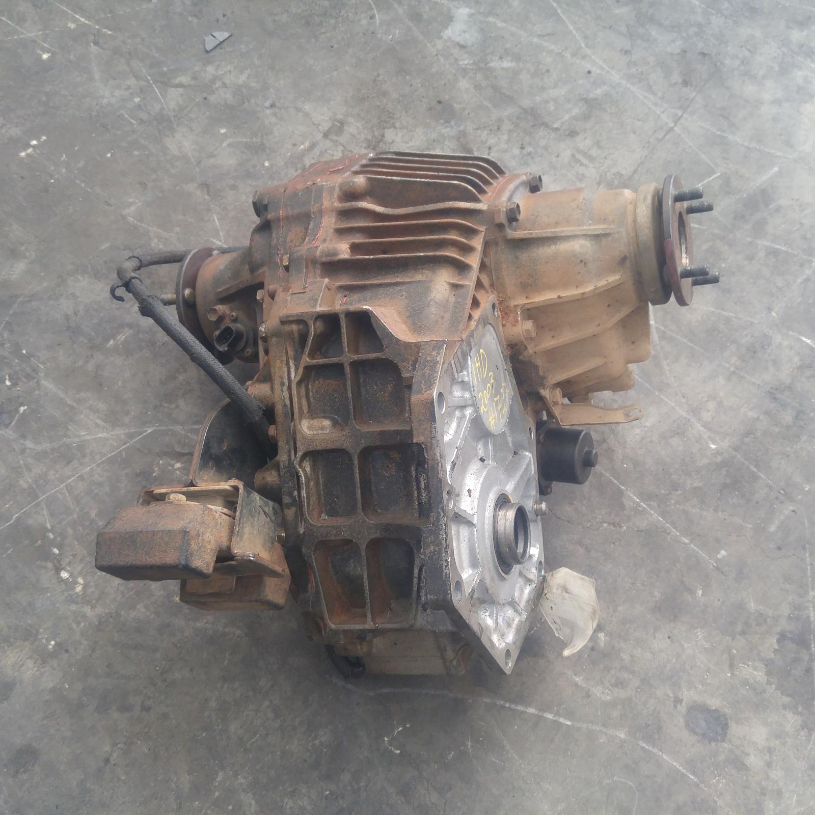 142422, Used transfer case for 2003 landcruiser 100 series, (dieselnon turbo) full time 4wd