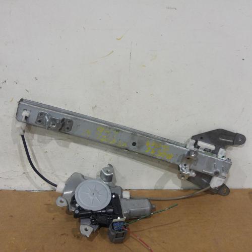 window regulator/motor rear left