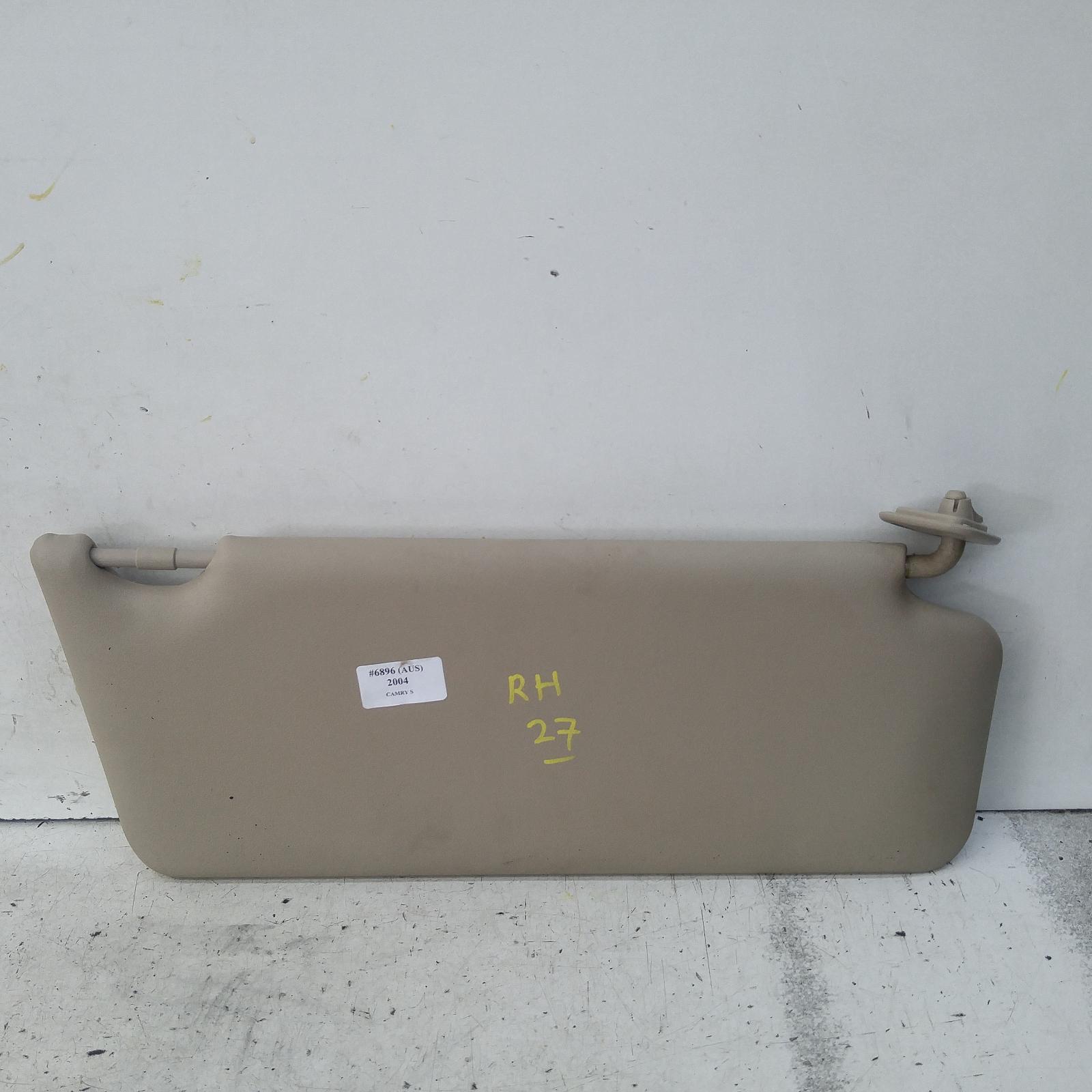 Camry Sunvisor 2002-2006 sk36,rh side,standard type,08/02-05/06 00006896 #144099