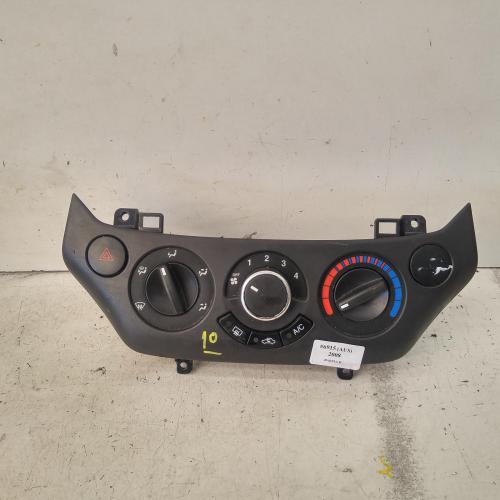 heater/aircon controls