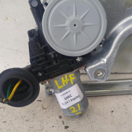 window regulator/motor front left