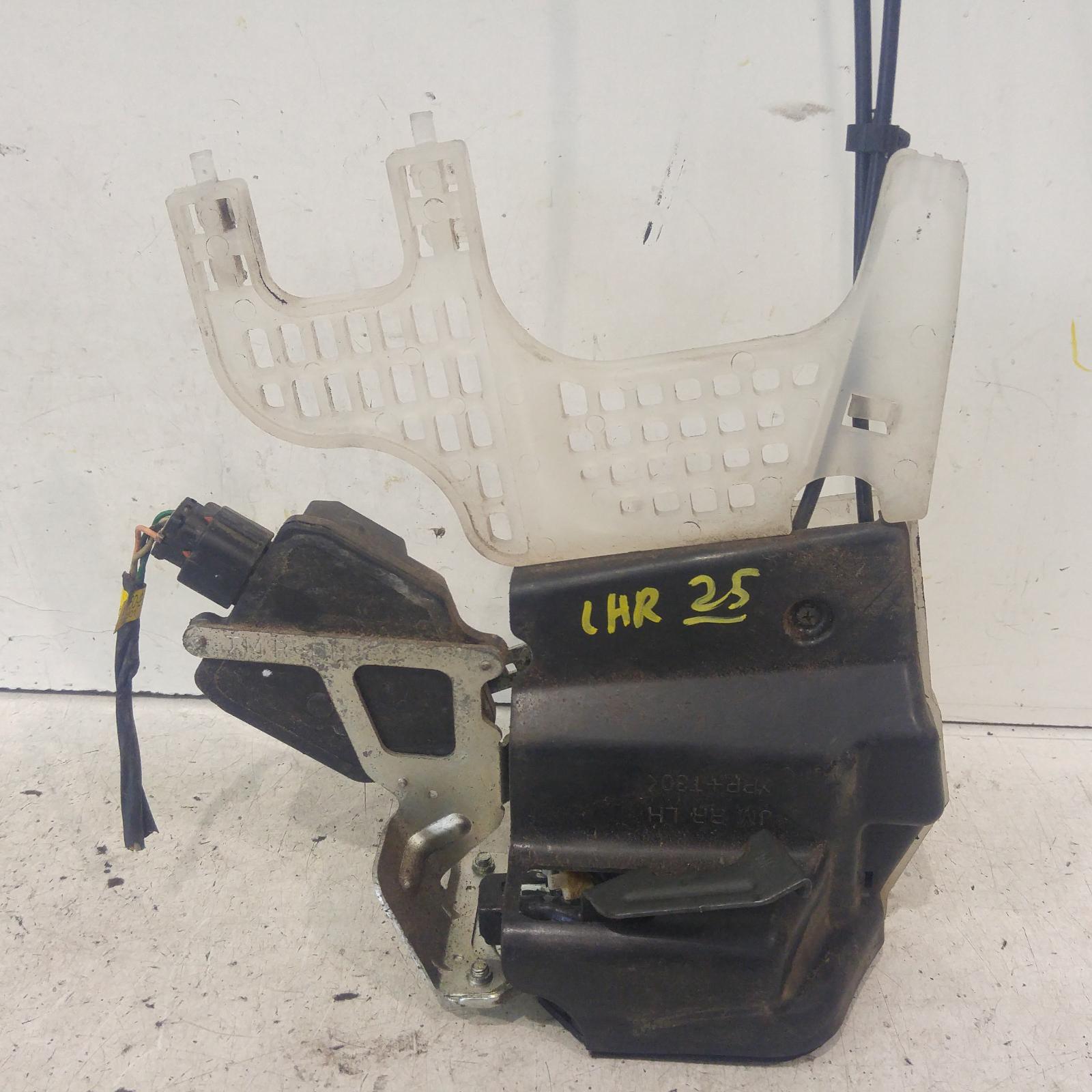 Tucson Door/boot/gate Lock 2004-2010 left rear door lock,08/04-01/10 00007020 #147764